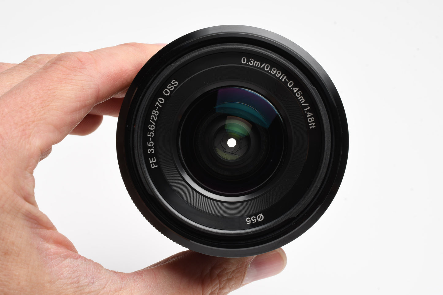 Sony FE 28-70mm f3.5-5.6 OSS zoom lens SEL2870, caps, hood, Mint-