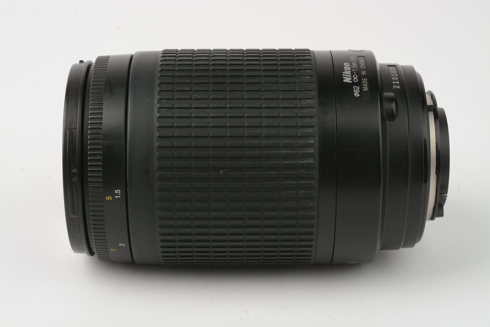 EXC+++ NIKON AF NIKKOR 70-300mm F4-5.6G ZOOM LENS, BARELY USED, CAPS+HOOD+UV