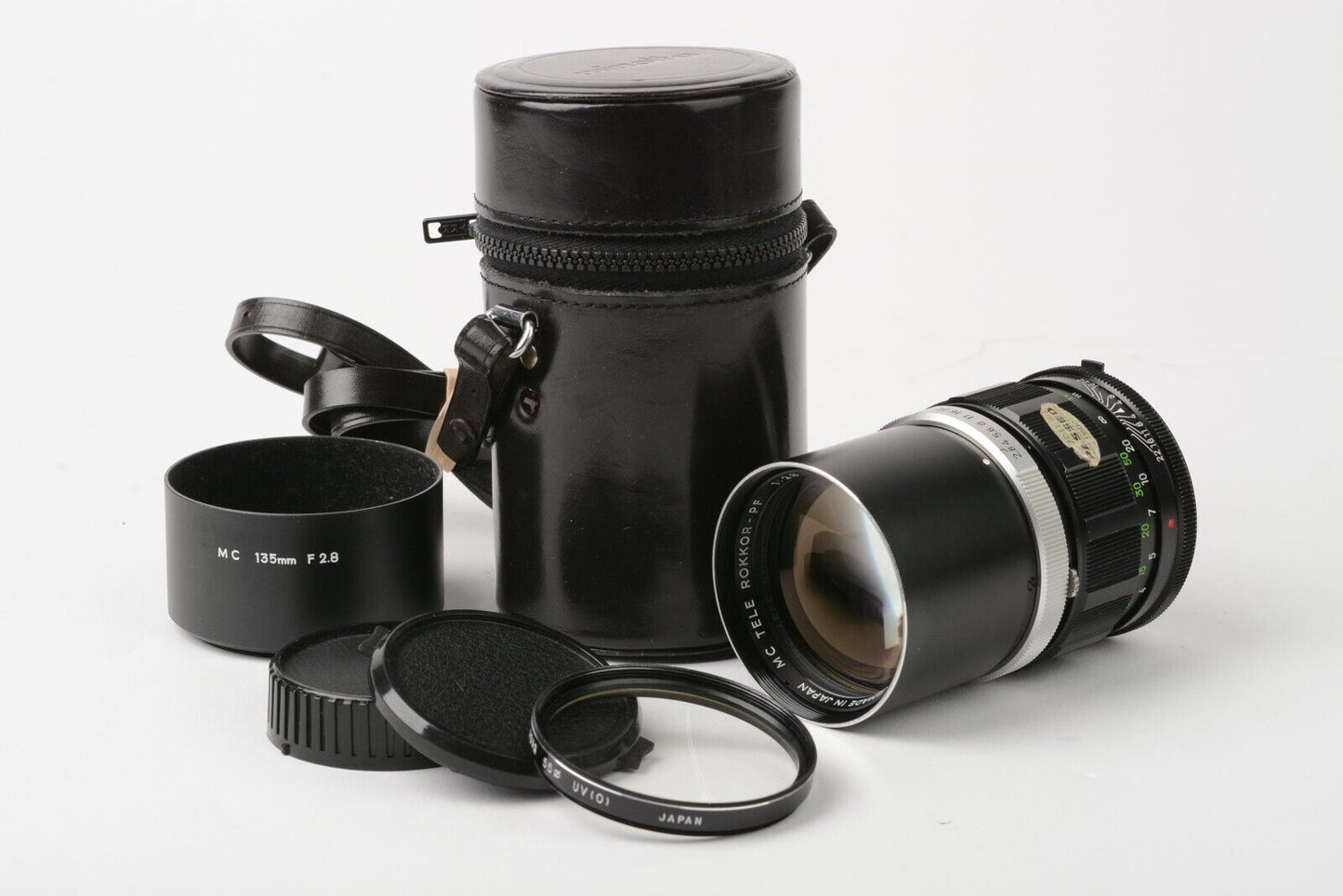 Minolta MC Tele Rokkor PF 135mm F2.8 Portrait Lens, Case, Caps, Hood, UV