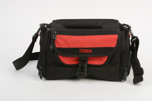 EXC++ TENBA EXPRESS MEDIUM SHOULDER BAG BLACK/RED 638-541, VERY CLEAN