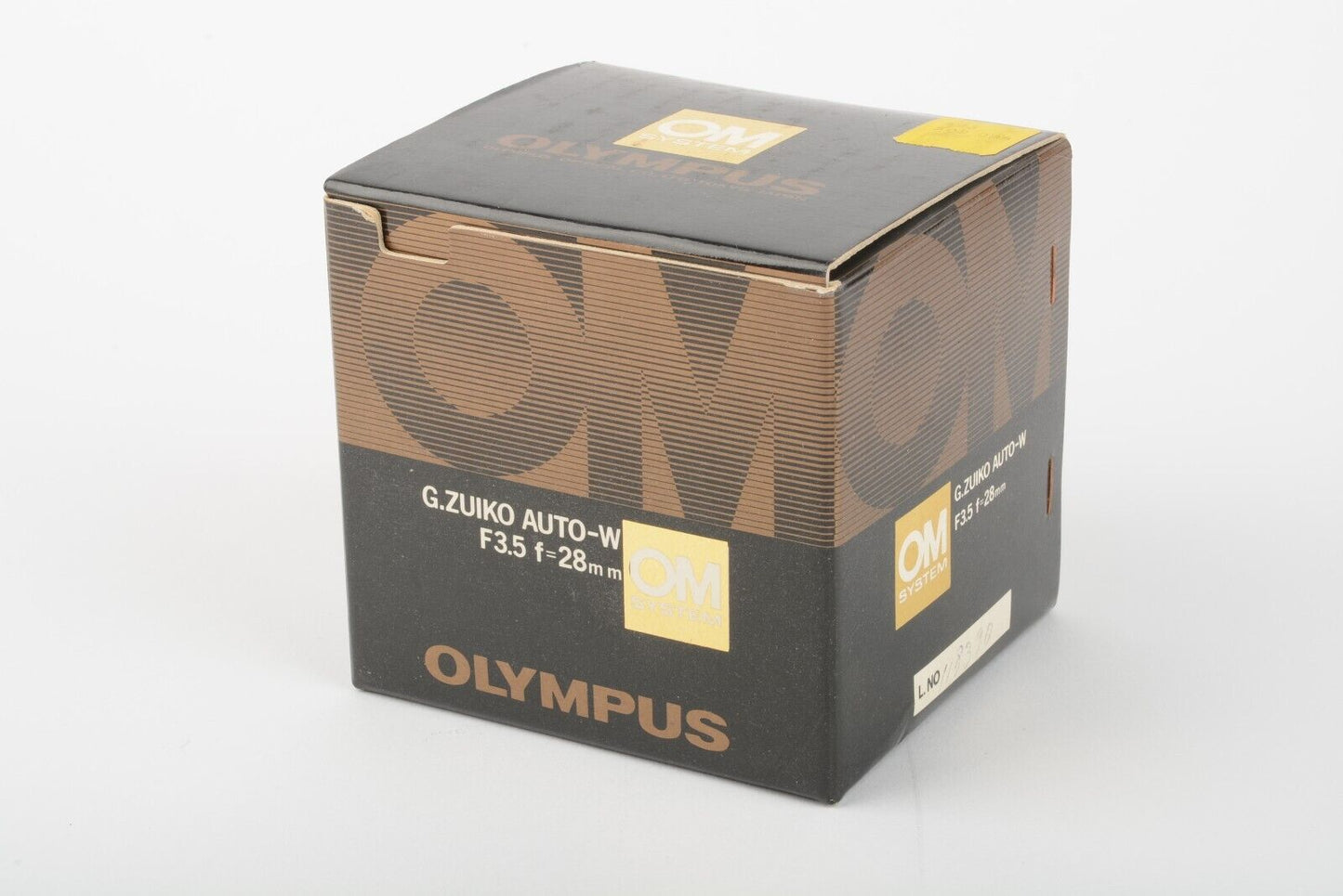 EXC++ OLYMPUS OM-SYSTEM G.ZUIKO AUTO-W 28mm f3.5 WIDE LENS, CASE, HOOD, BOX NICE