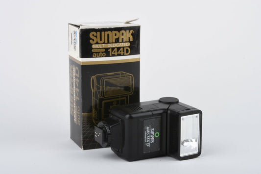 Sunpak Auto 144D Dedicated Flash, Nikon, Canon, Minolta, Pentax TTL