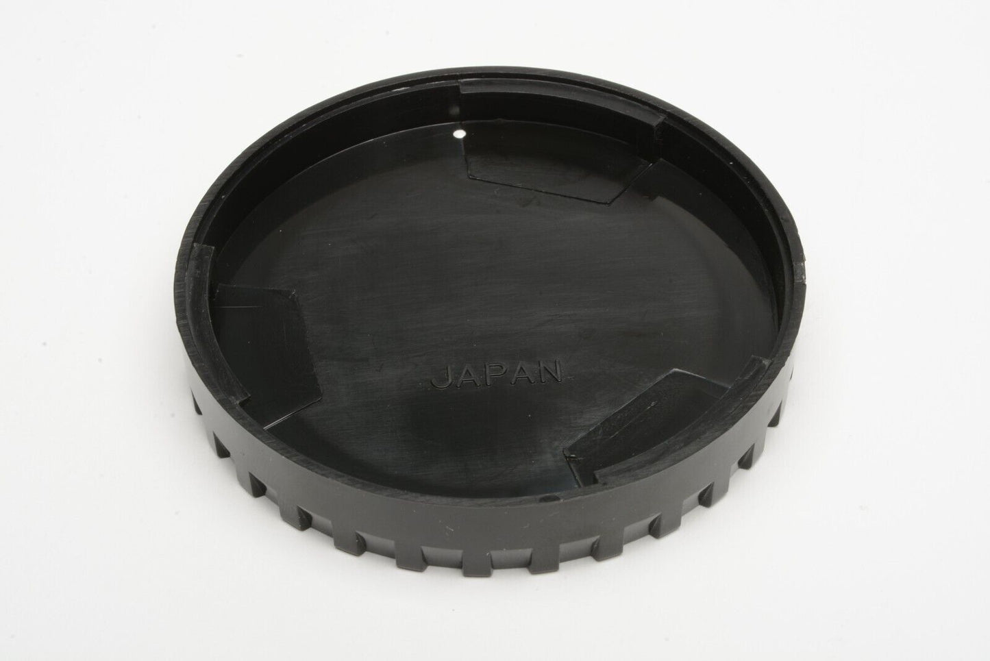 Mamiya 645 Body cap, Genuine Mamiya