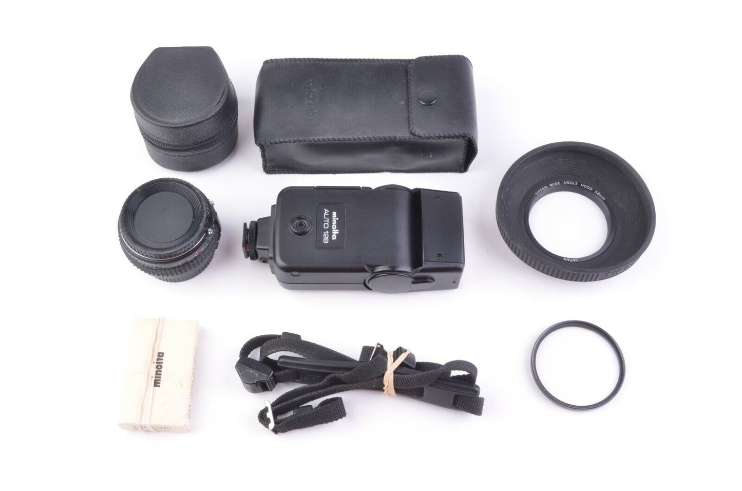 Minolta XG-1 35mm SLR w/35-105mm zoom, flash, hood, case, Tested, Great!