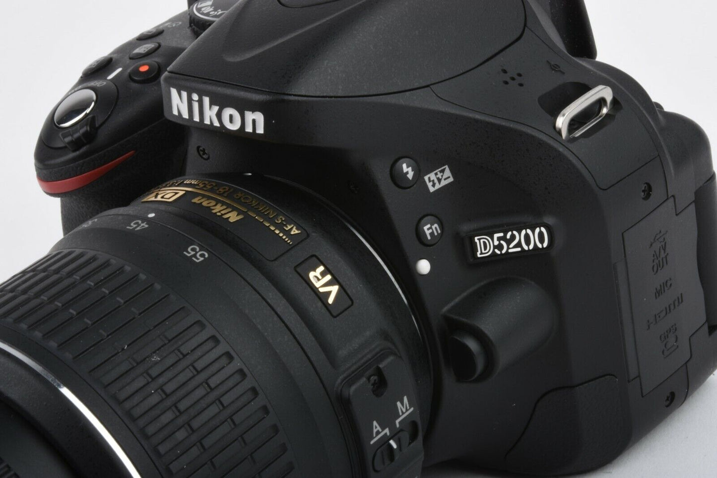 MINT- NIKON D5200 w/18-55mm f3.5-5.6G, BATT+CHARGER+STRAP+CAP ONLY 2210 ACTS!