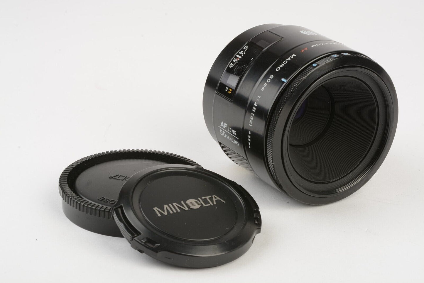 Minolta Maxxum 50mm F2.8 AF Macro Lens for Maxxum or Sony A Mount + CAPS