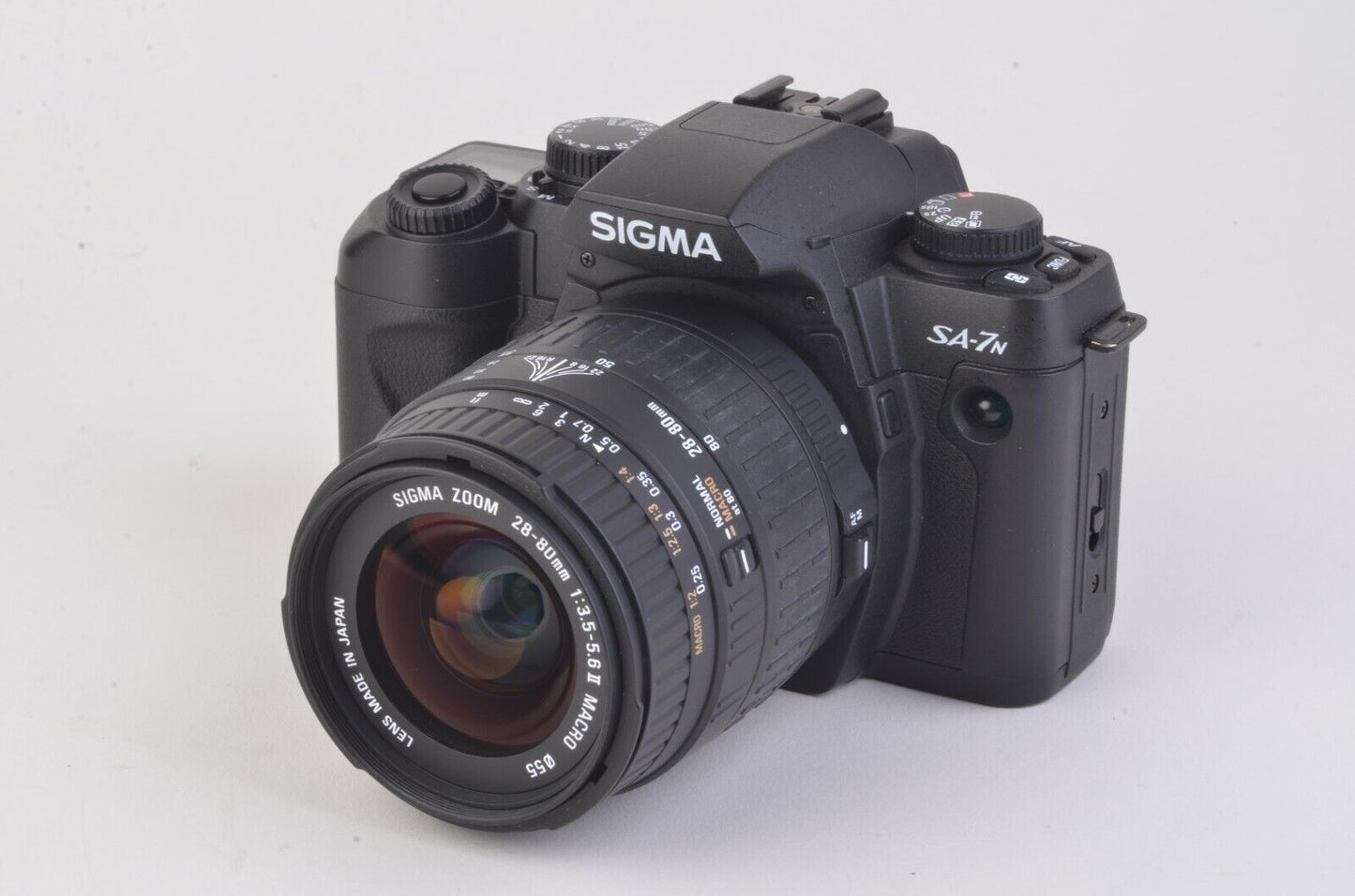 Sigma SA-7N QD 35mm SLR 2-Lens Bundle W28-80 & 70-300, case+hoods+UV tested