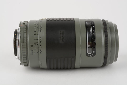 EXC++ SIGMA AF APO MC 70-300mm f4.5-5.6  GREEN ZOOM CAPS+CASE+HOOD, NIKON AF