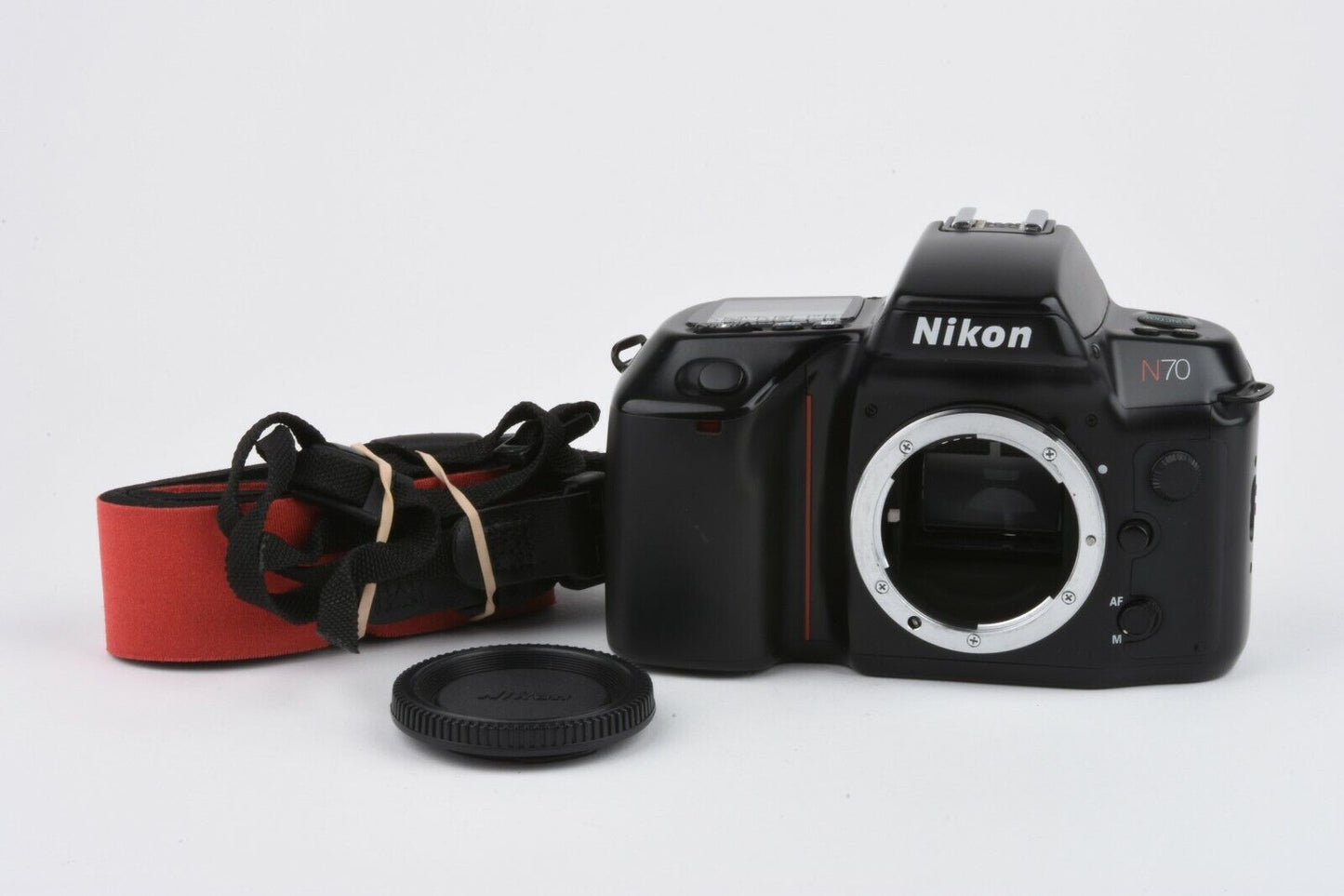 Nikon N70 35mm SLR Body, Neo strap, cap, tested, accurate