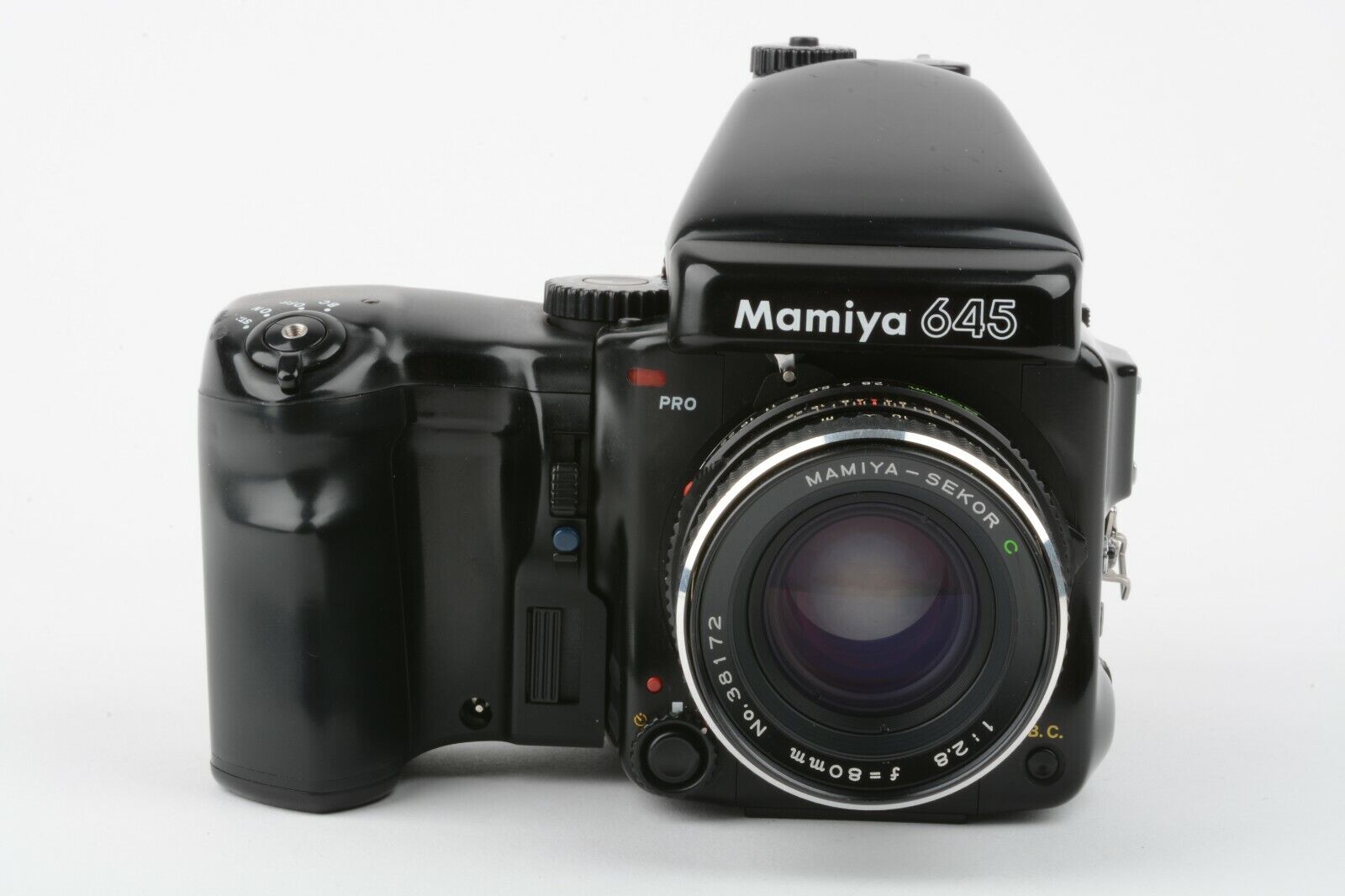 Mamiya 645 Pro Body w/80mm F2.8 lens