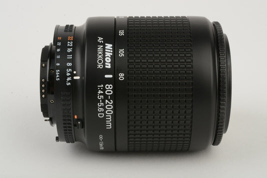Nikon AF Nikkor 80-200mm F4.5-5.6D w/ Caps, very clean, barely used
