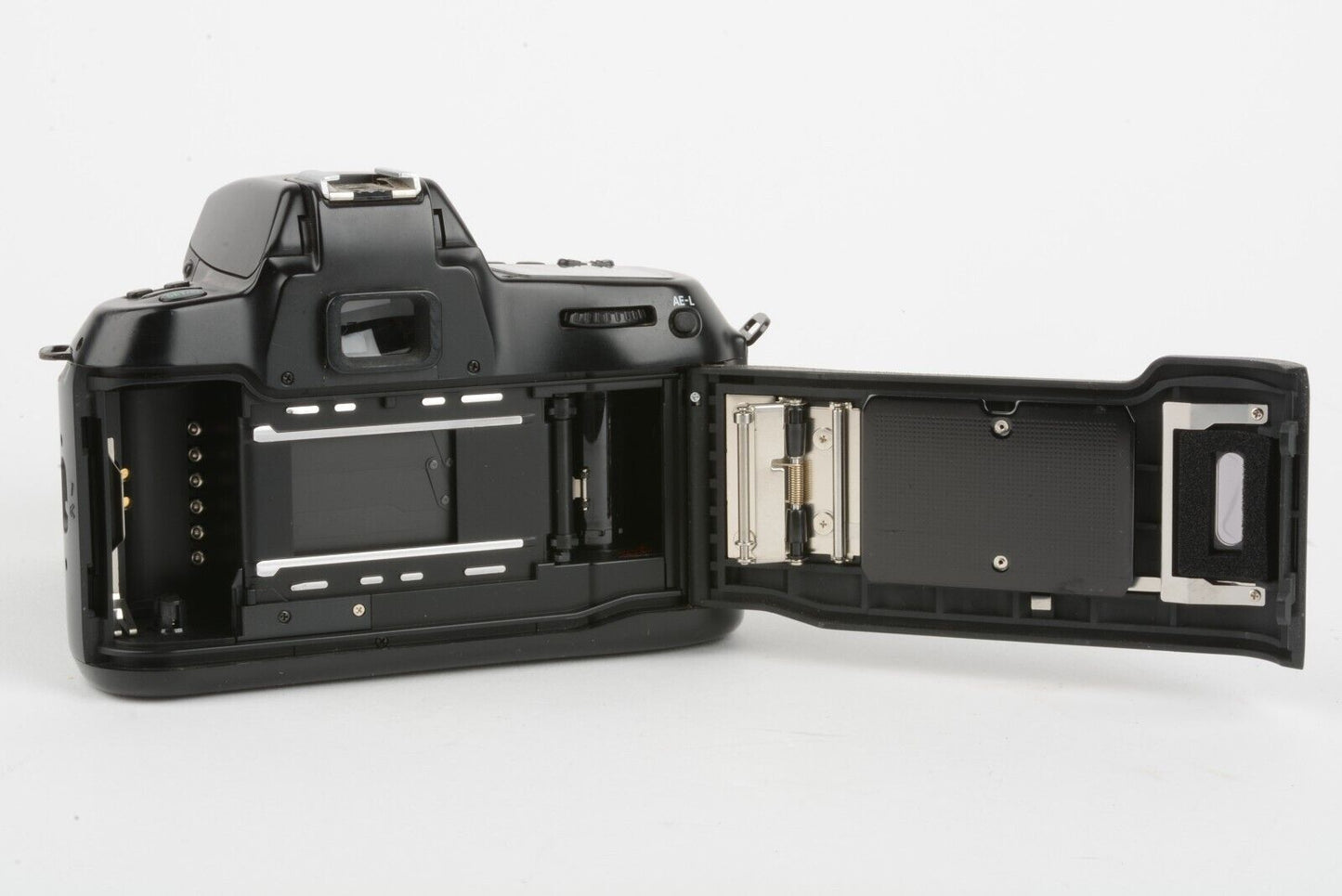 EXC++ NIKON N70 35mm SLR w/28-80mm F3.5-5.6D ZOOM LENS, STRAP+MANUAL+UV TESTED