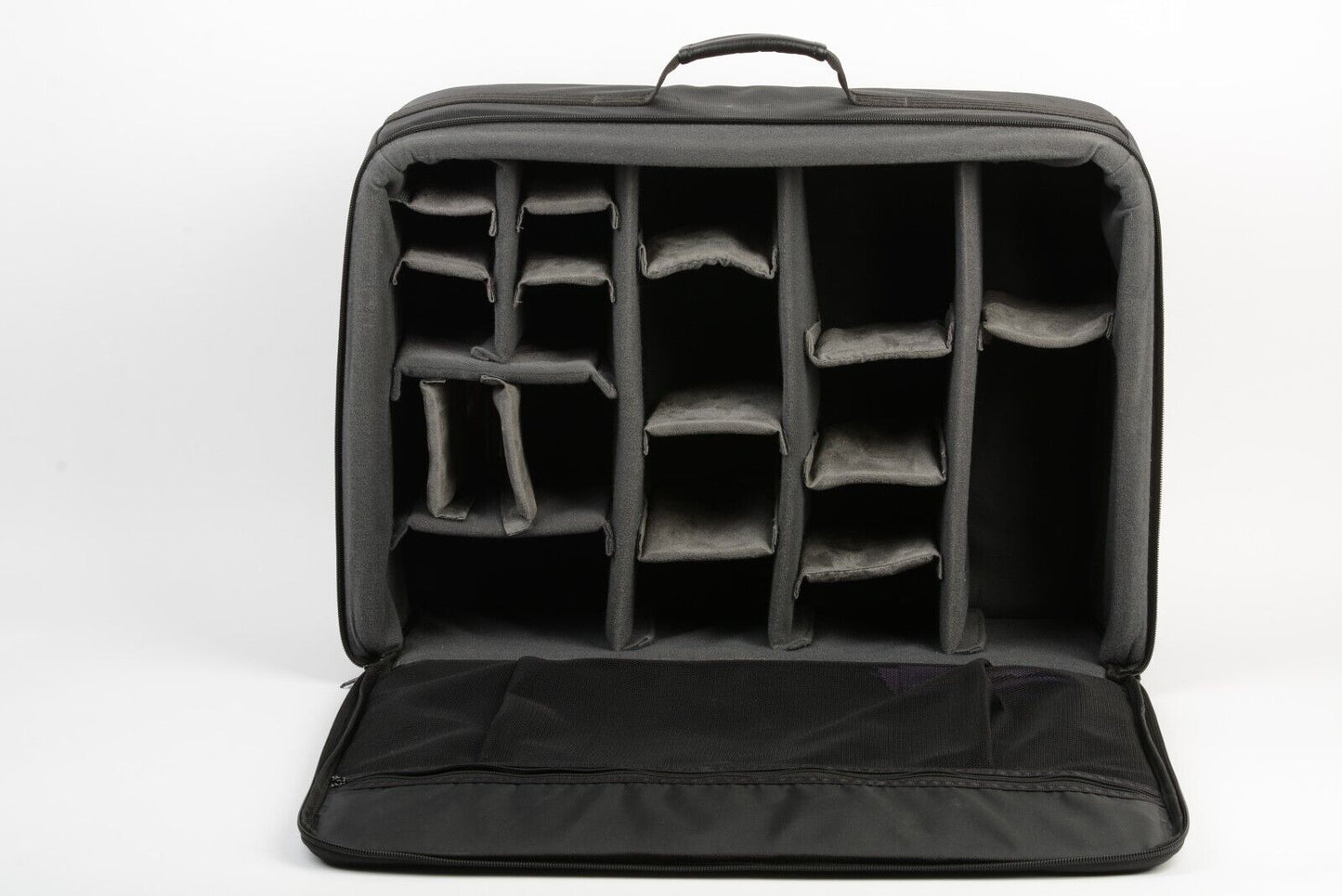 Vanguard Multiformat Camera Case, Very Clean Lightly Used (Lightware Copy)