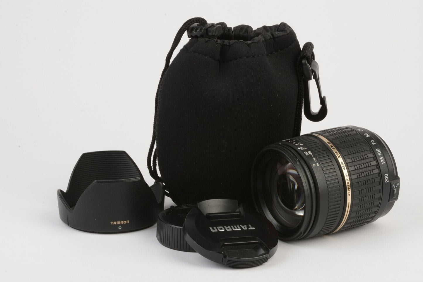 Tamron AF 18-200mm f3.5-6.3 XR Di II LD IF Macro Lens Nikon AF + Pouch A14