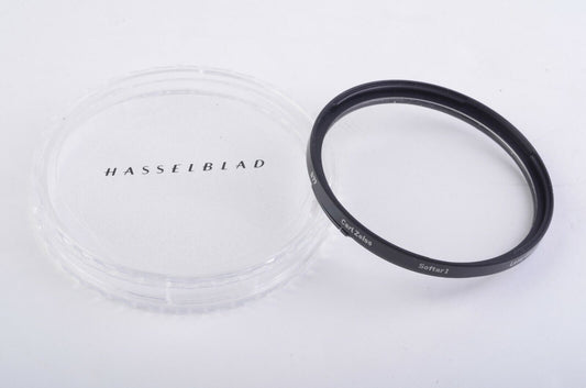 EXC+ HASSELBLAD CARL ZEISS B-77 SOFTAR 1 FILTER, SURFACE SCRATCHES, STILL GREAT