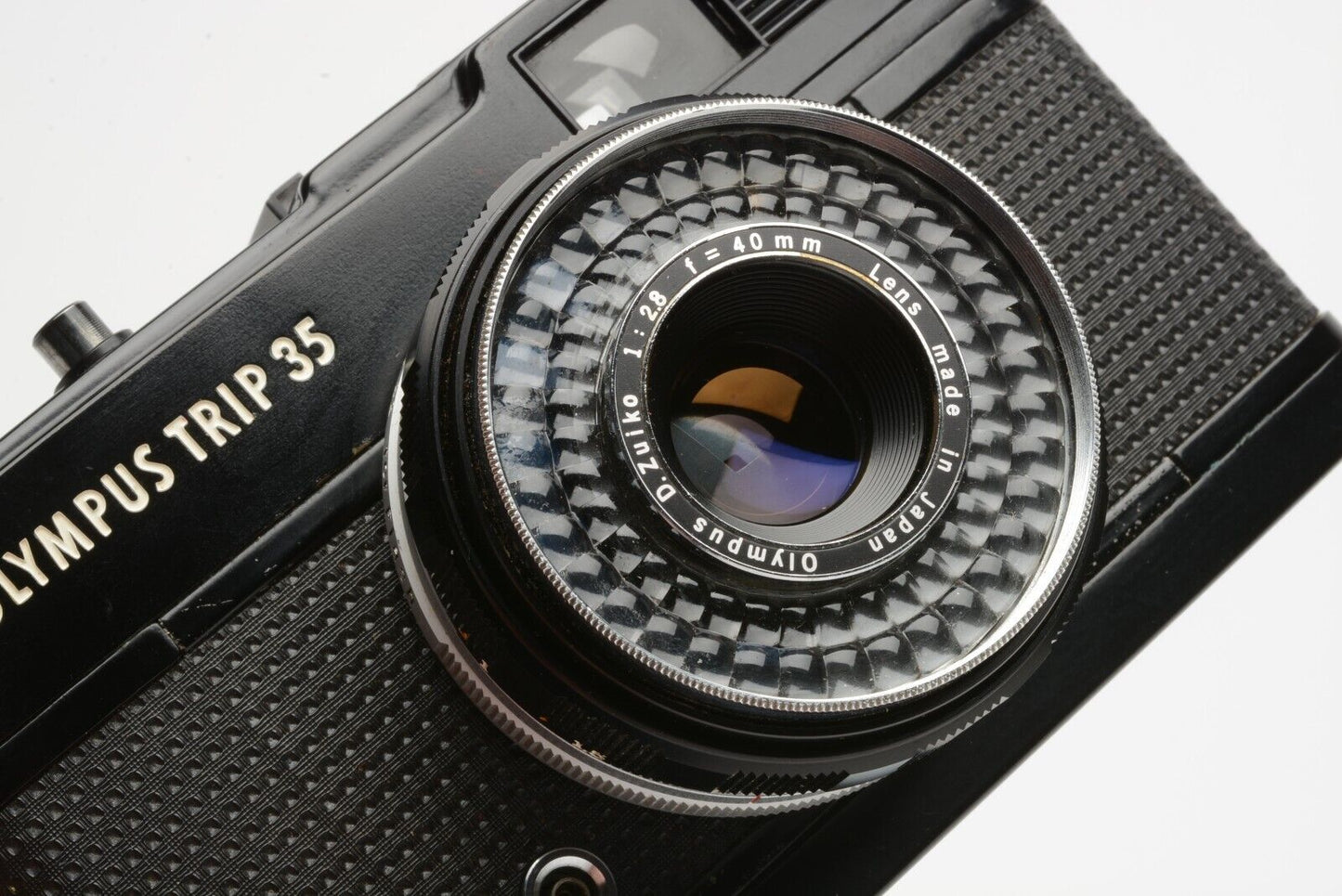 EXC++ OLYMPUS TRIP 35 1/2 FRAME CAMERA (BLACK) w/45mm f2.8, NEW SEALS, WORKS!