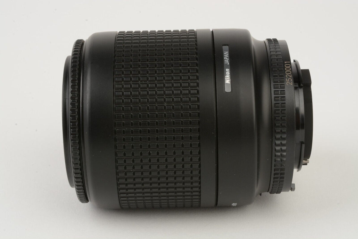 Nikon AF Nikkor 80-200mm F4.5-5.6D w/ Caps, very clean, barely used