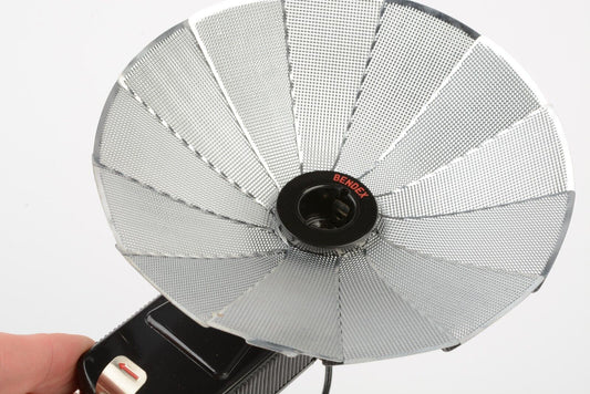 Bendex Black Folding Flash Reflector, Nice and clean