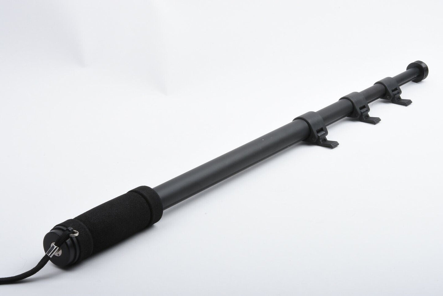 Targus TG-MP6710 Monopod, 5.5" Extended, 21" Folded, Clean