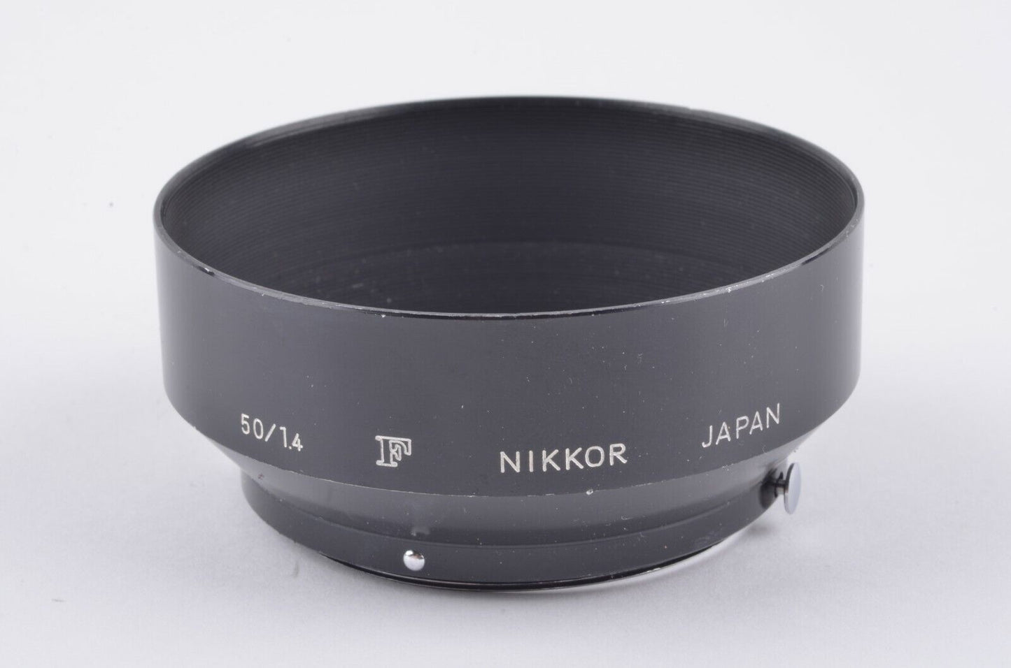 Nikon 50mm F1.4 metal lens hood, snap-on mount, 52mm, very clean