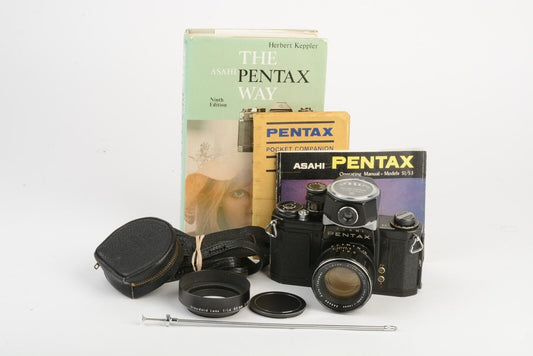 Pentax S3 Black 35mm SLR w/55mm Super Takumar f1.8 lens, meter, book, nice!