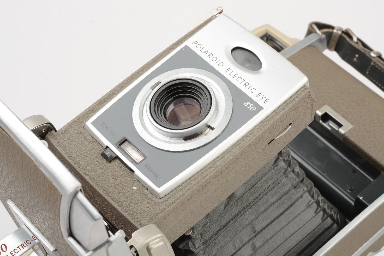 polaroid electric eye 850