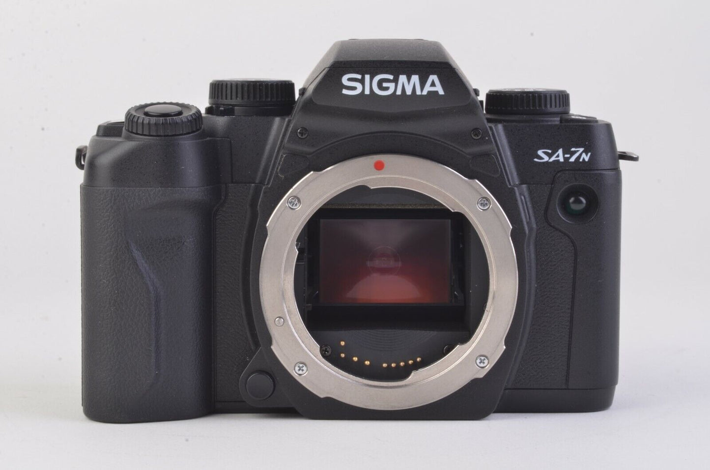 Sigma SA-7N QD 35mm SLR 2-Lens Bundle W28-80 & 70-300, case+hoods+UV tested