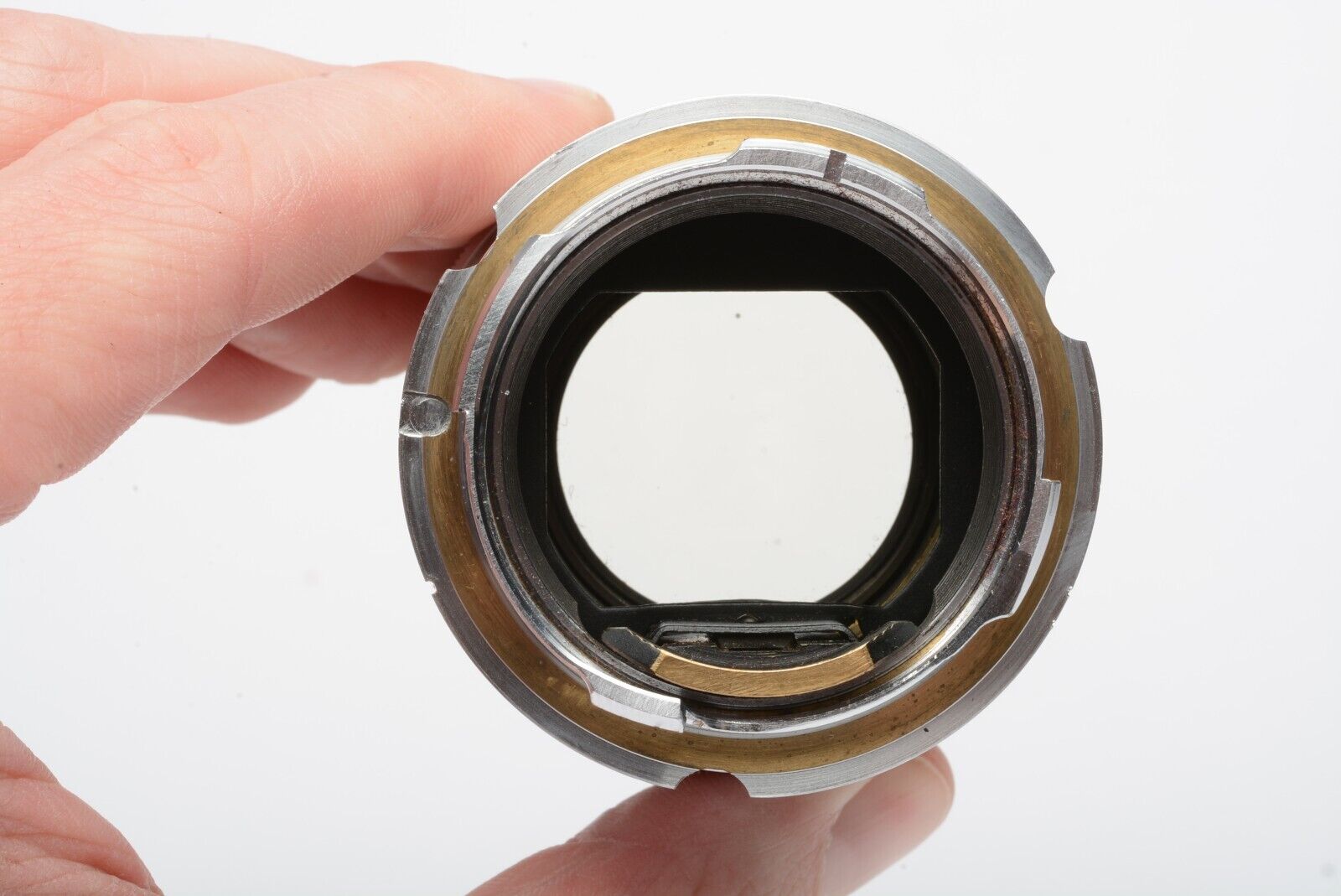Canon Serenar 85mm f2 lens for Leica M Mount, case, finder, lens hood, nice  *Read