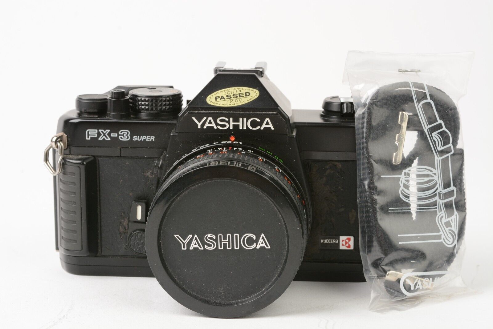 EXC++ YASHICA FX-3 35mm SLR w/50mm F1.9 ML LENS, CAP+STRAP+GOOD