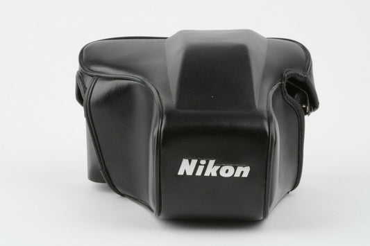 Nikon CF-35 Black Leatherette Eveready Case N2000/N2020 + standard lens