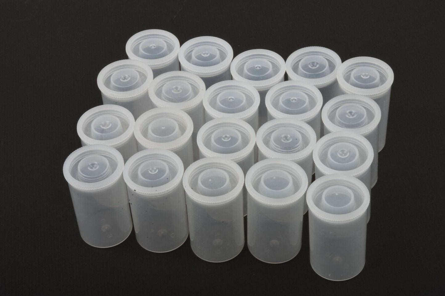 20X FUJI 35mm PLASTIC CASSETTE CANISTER ONLY (CLEAR)