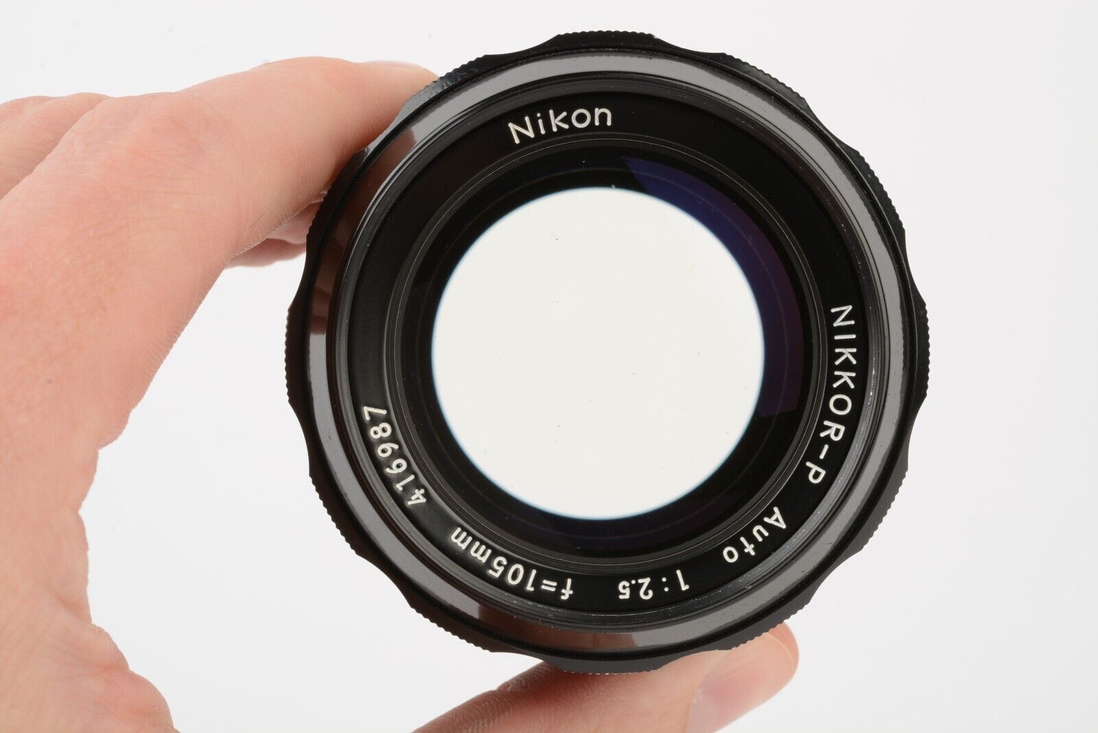 EXC++ NIKON NIKKOR-P AUTO 105mm f2.5 AI LENS, HS-4 HOOD, CAPS