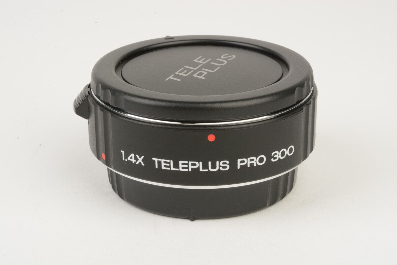 MINT- KENKO 1.4X TELEPLUS PRO 300 DG 1.4x FOR CANON C-AF w