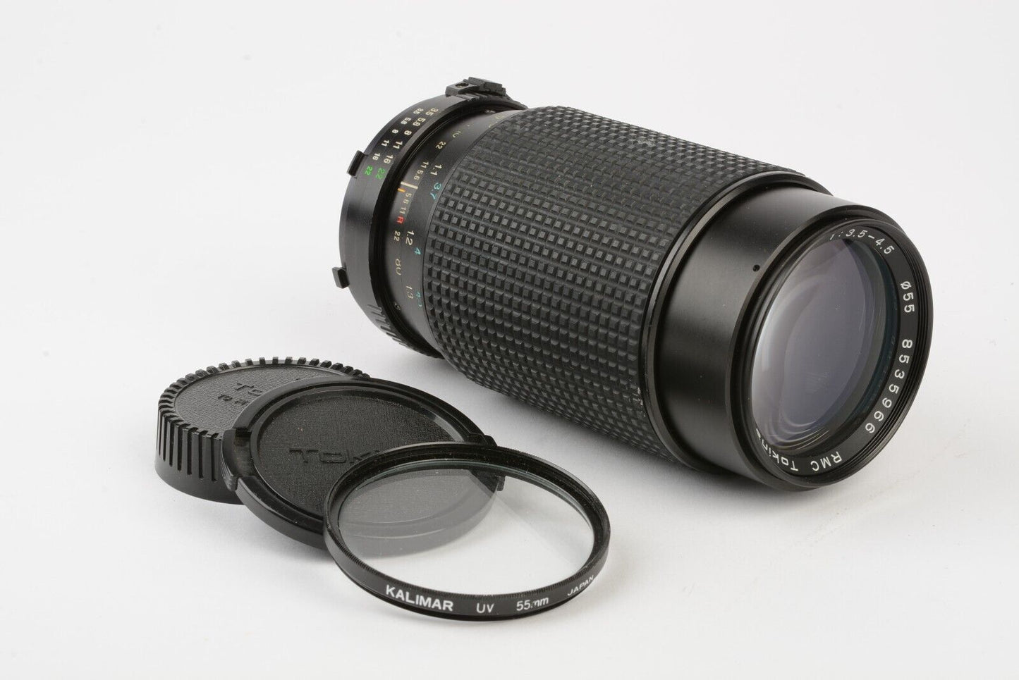 Tokina RMC MF 80-200mm F3.5-4.5 Zoom Lens, Caps, UV, Canon FD Mount