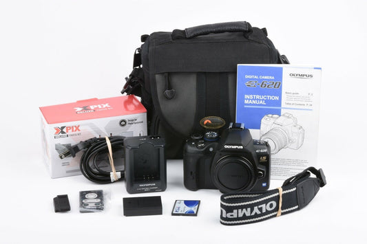 Olympus E-620 12.3MP DSLR Body, Only 1537 Acts/Shutter Count! 2Batts+Case