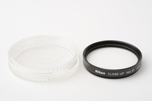 MINT- NIKON 52mm NO. 3T CLOSE-UP LENS IN JEWEL CASE