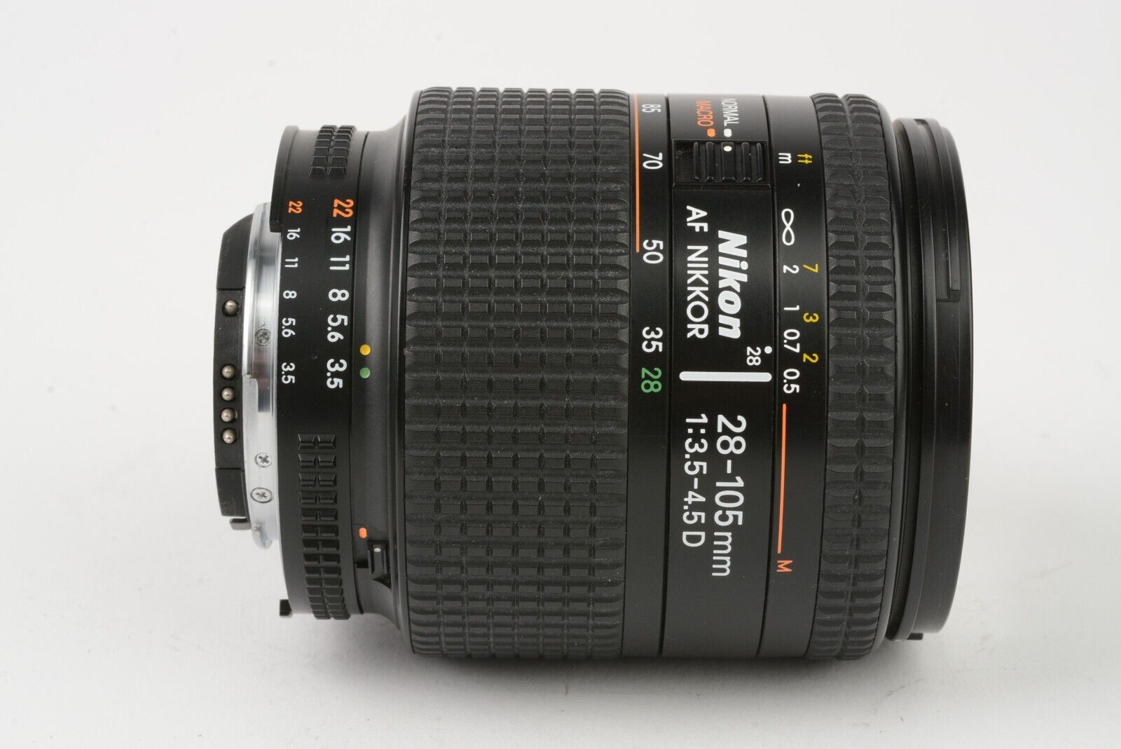 EXC++ NIKON AF NIKKOR 28-105mm f3.5-4.5D ZOOM LENS, CAPS+