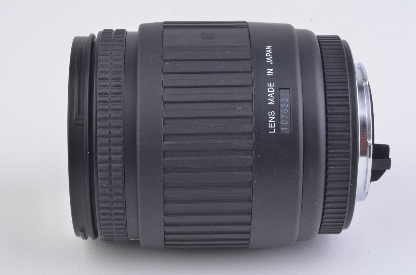 Sigma AF 28-200mm F3.8-5.6 Macro Zoom Lens, Hood, Caps, Pentax AF Mount