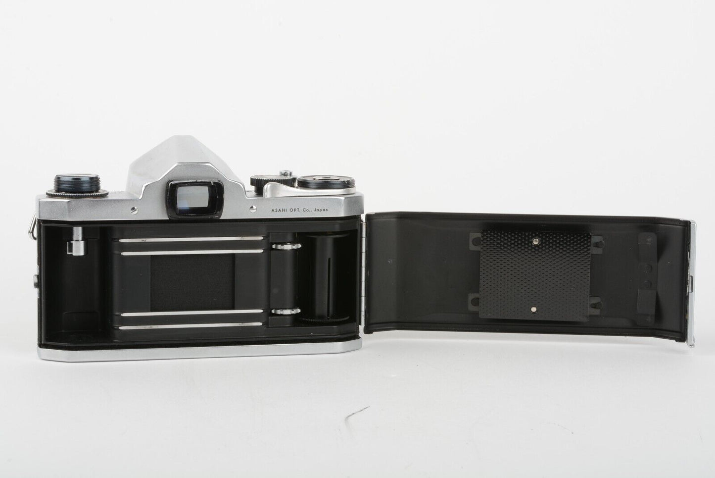 Pentax H3 35mm SLR w/Mamiya 50mm F2 prime lens, case, cap, strap, new seals
