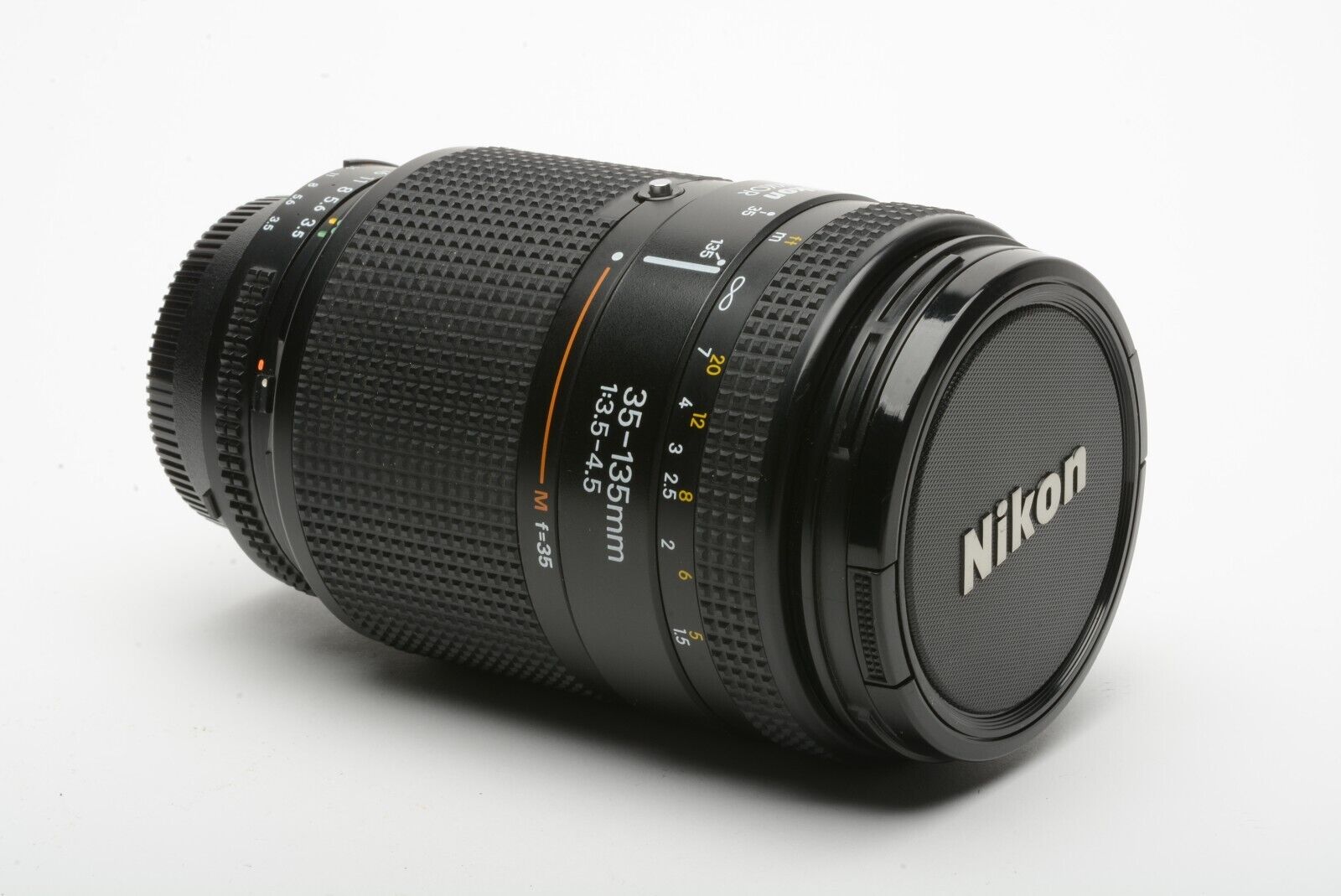 MINT- NIKON NIKKOR AF 35-135mm f3.5-4.5 MACRO ZOOM LENS, CAPS, VERSATILE,  NICE!