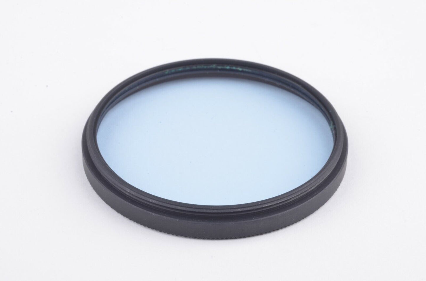 MINT- BOXED NIKON B2 LIGHT BLUE 52mm FILTER IN JEWEL BOX