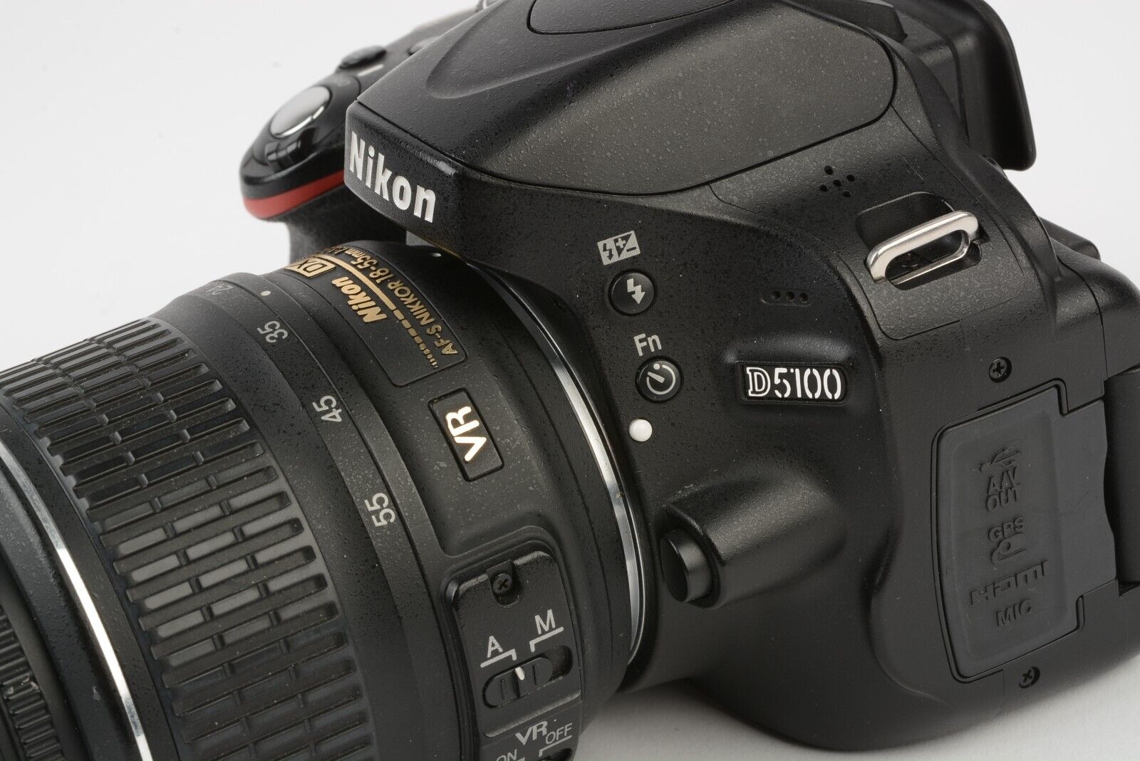 EXC++ NIKON D5100 16.2MP DSLR w/18-55mm 3.5-5.6G VR BATT+CHARGER+STRAP 8639  ACTS