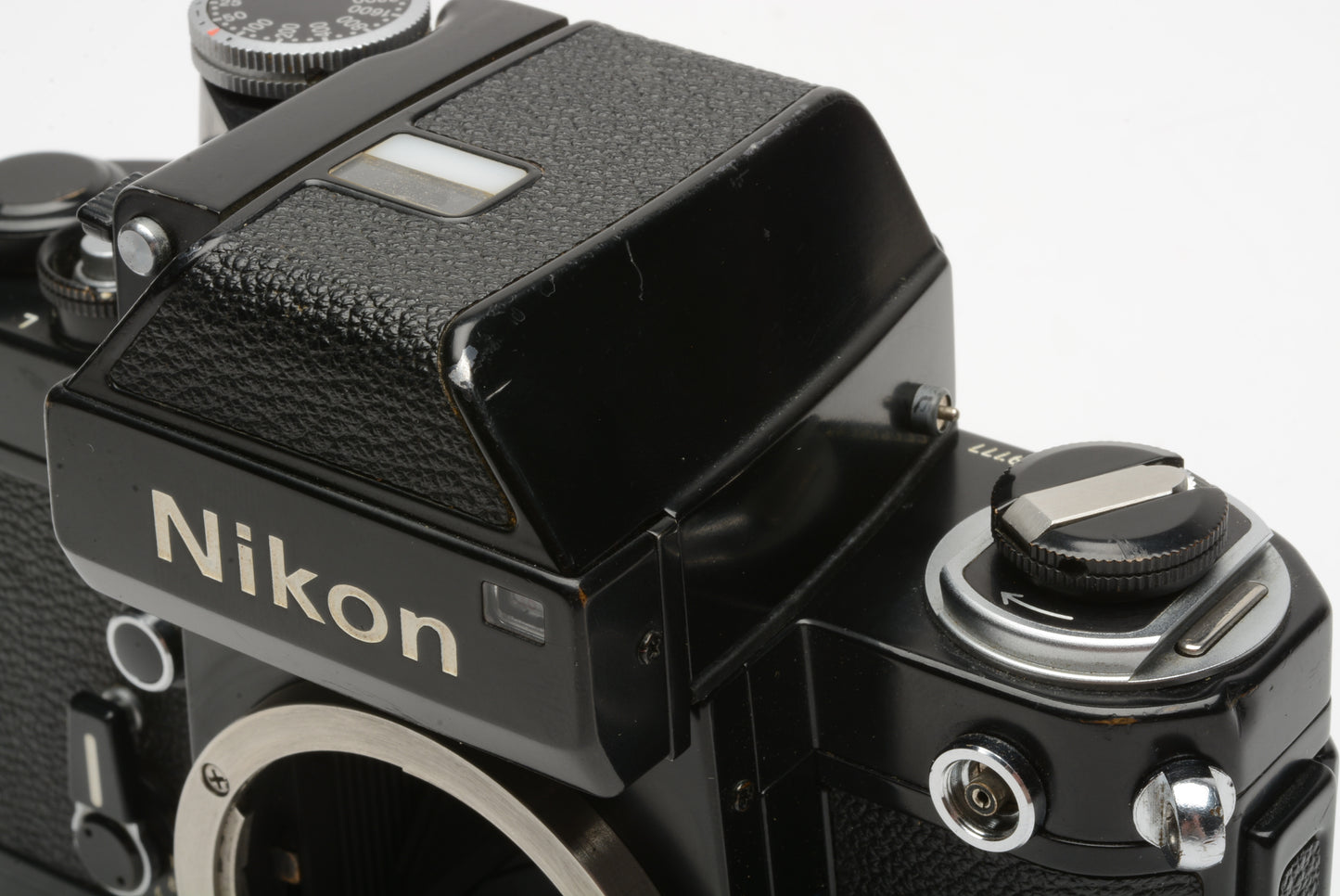 Nikon F2 35mm SLR Body w/DP-1 prism finder, very nice & clean