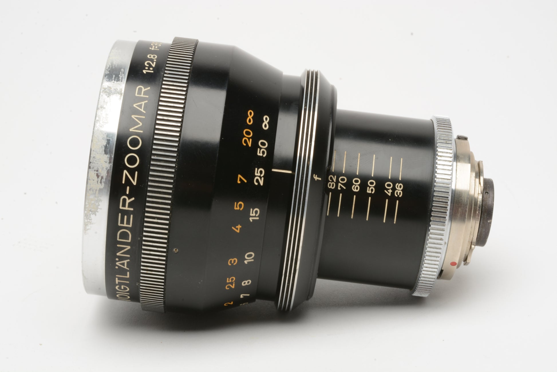 Voigtländer Zoomar 36-82mm f2.8 Objectif à focale variable Voigtländer Zoomar 36-82mm f2.8 Objectif à focale variable