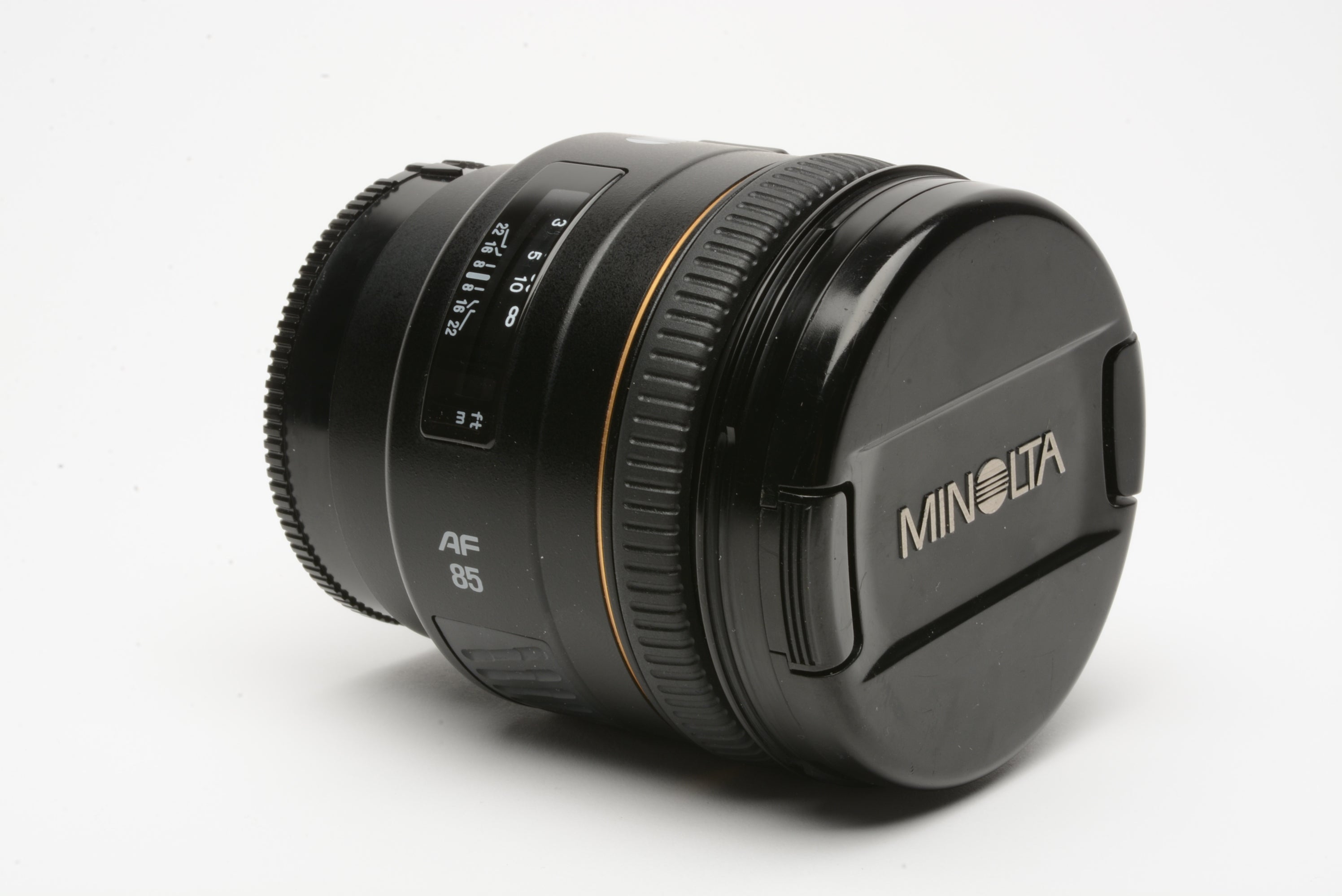 Minolta Maxxum AF mm f1.4 G "new" portrait lens, case, box