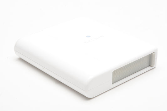 Belkin Media Reader for ipods w/Dock Connector - White (F8E461)