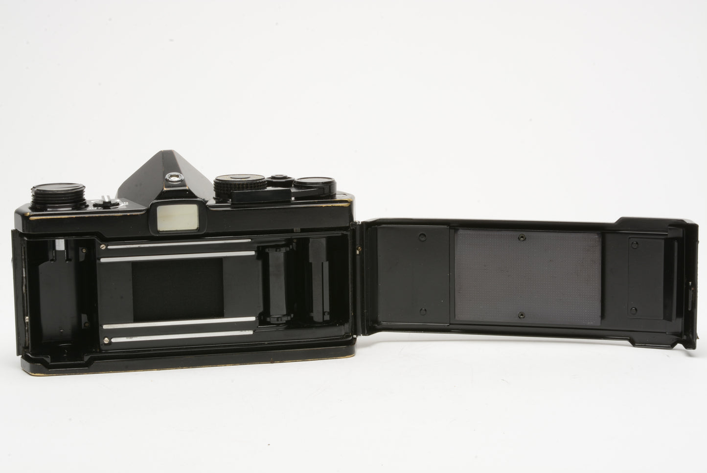 Olympus OM-1 MD black body w/50mm f1.8 Zuiko lens, New seals