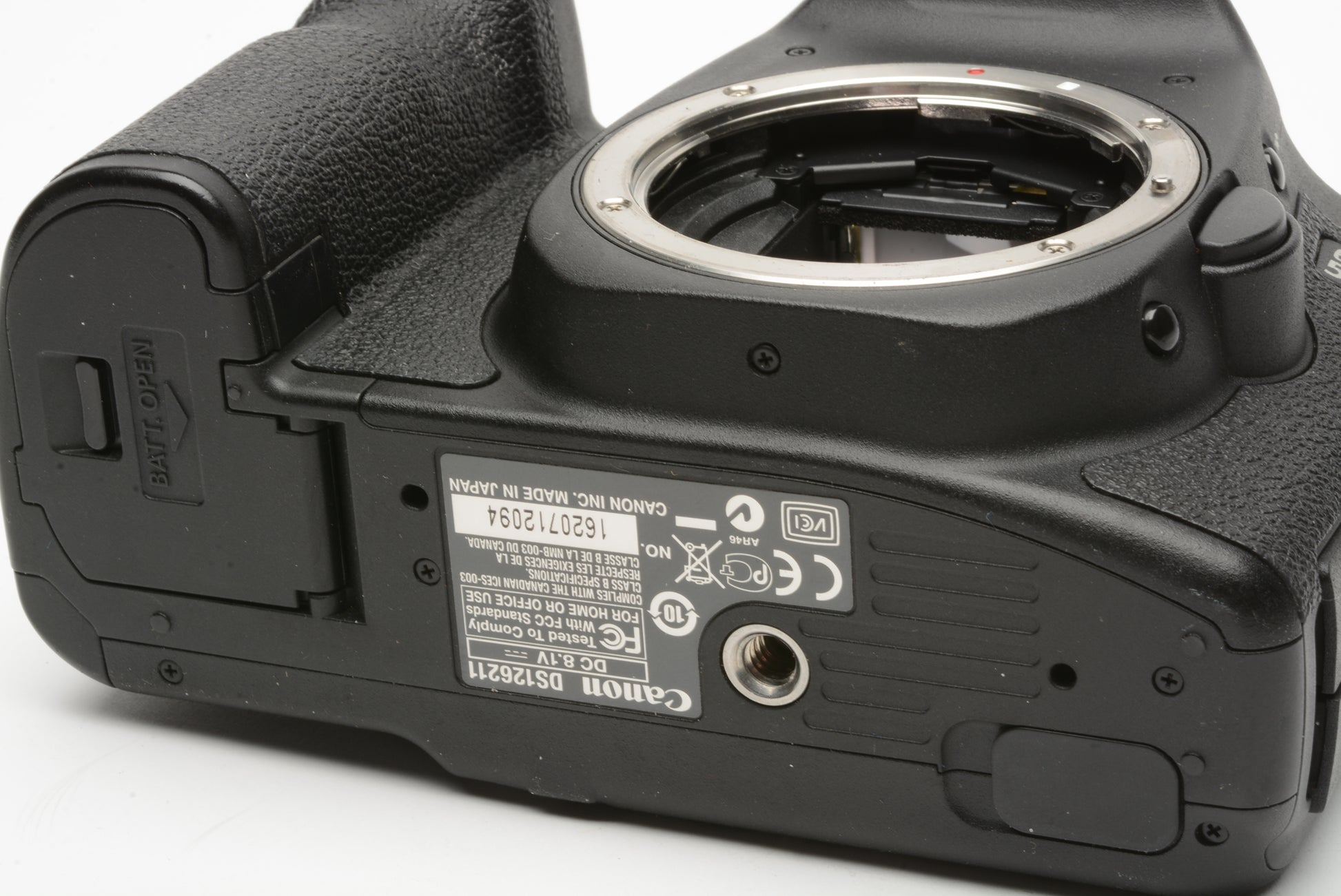 Canada: Canon EOS 50D DSLR Camera (Body Only)