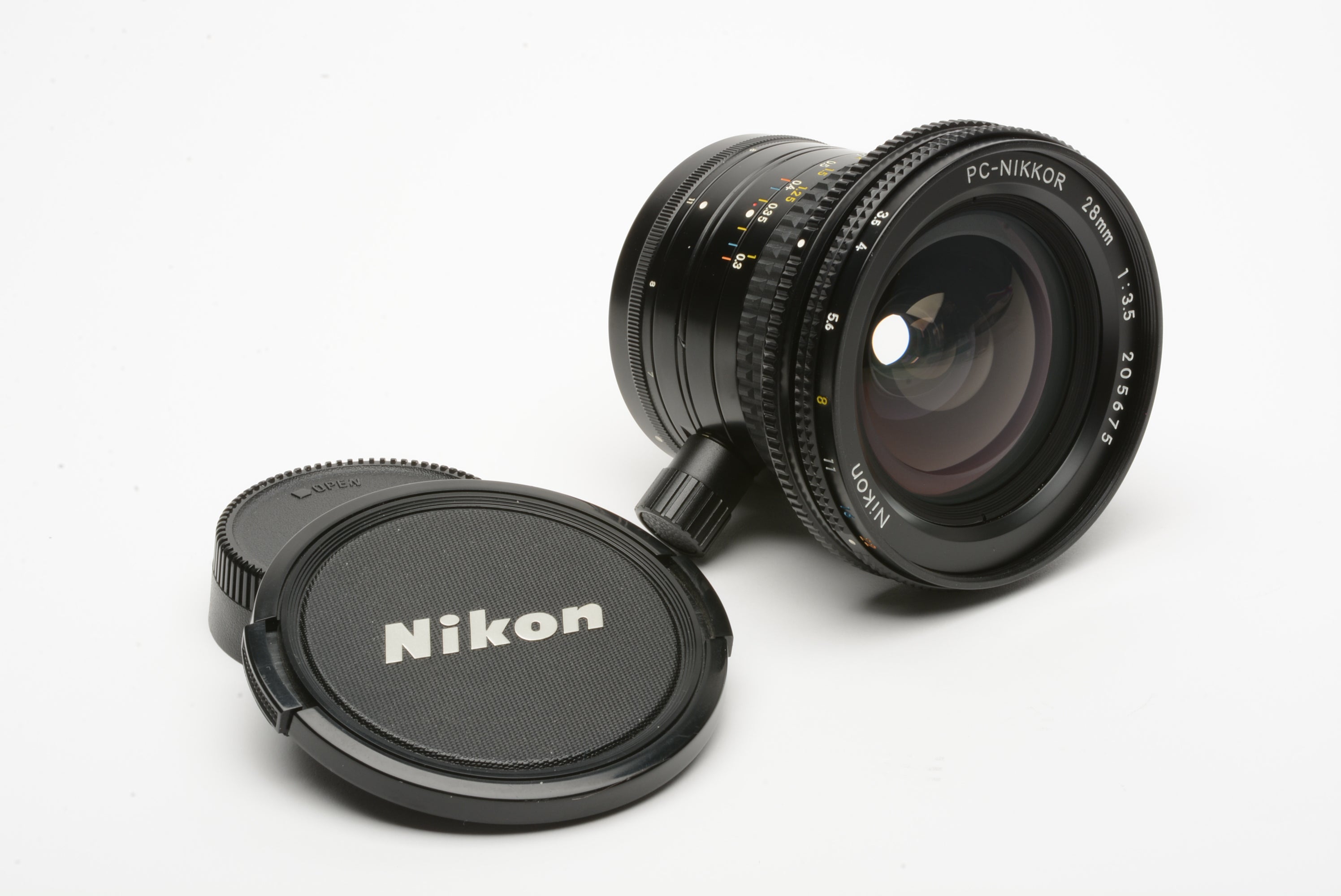 Nikon PC-Nikkor 28mm F3.5 lens, caps, MINT! Very nice – RecycledPhoto