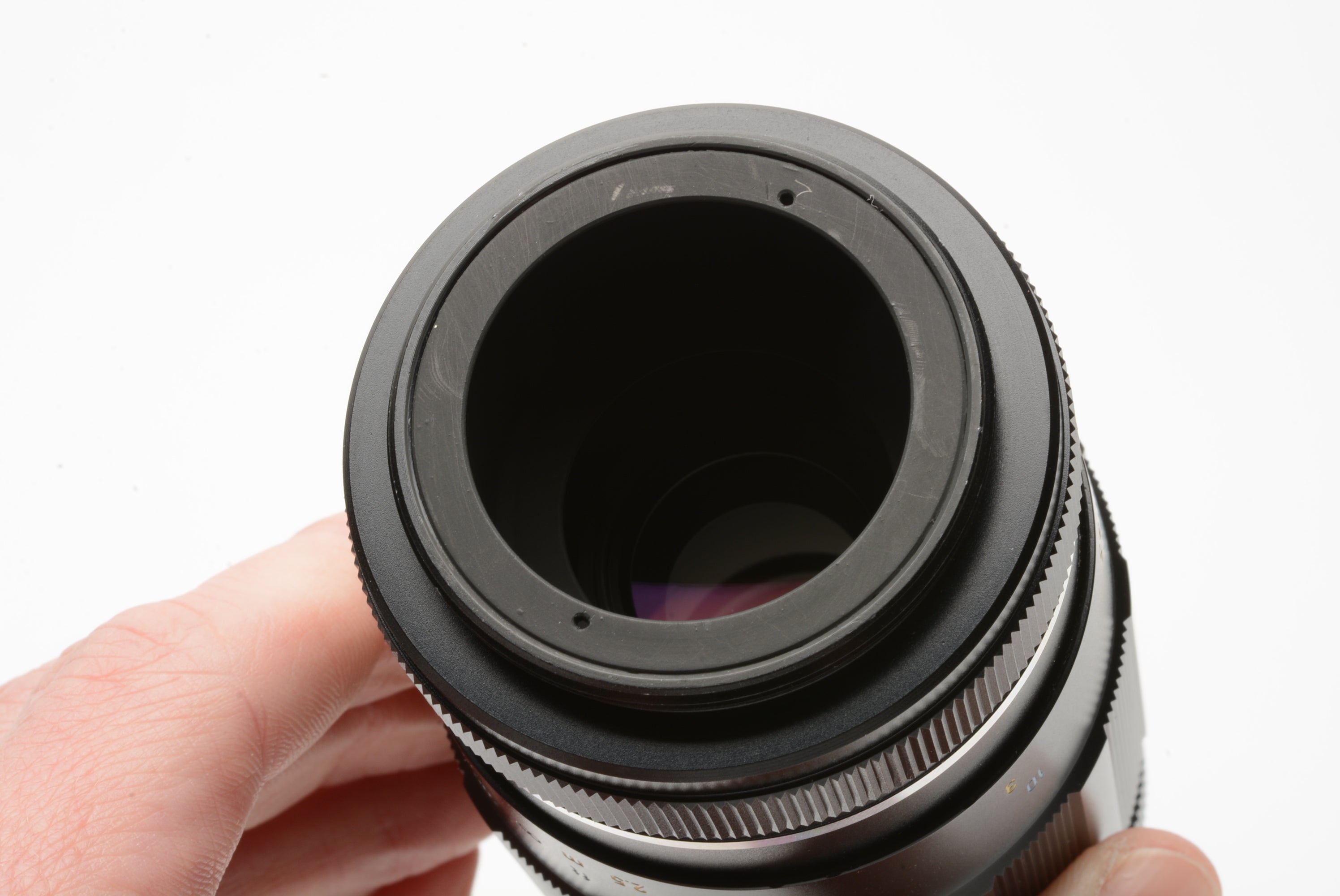 Pentax Tele Takumar 200mm f5.6 M42 mount lens (Pre-set), case 